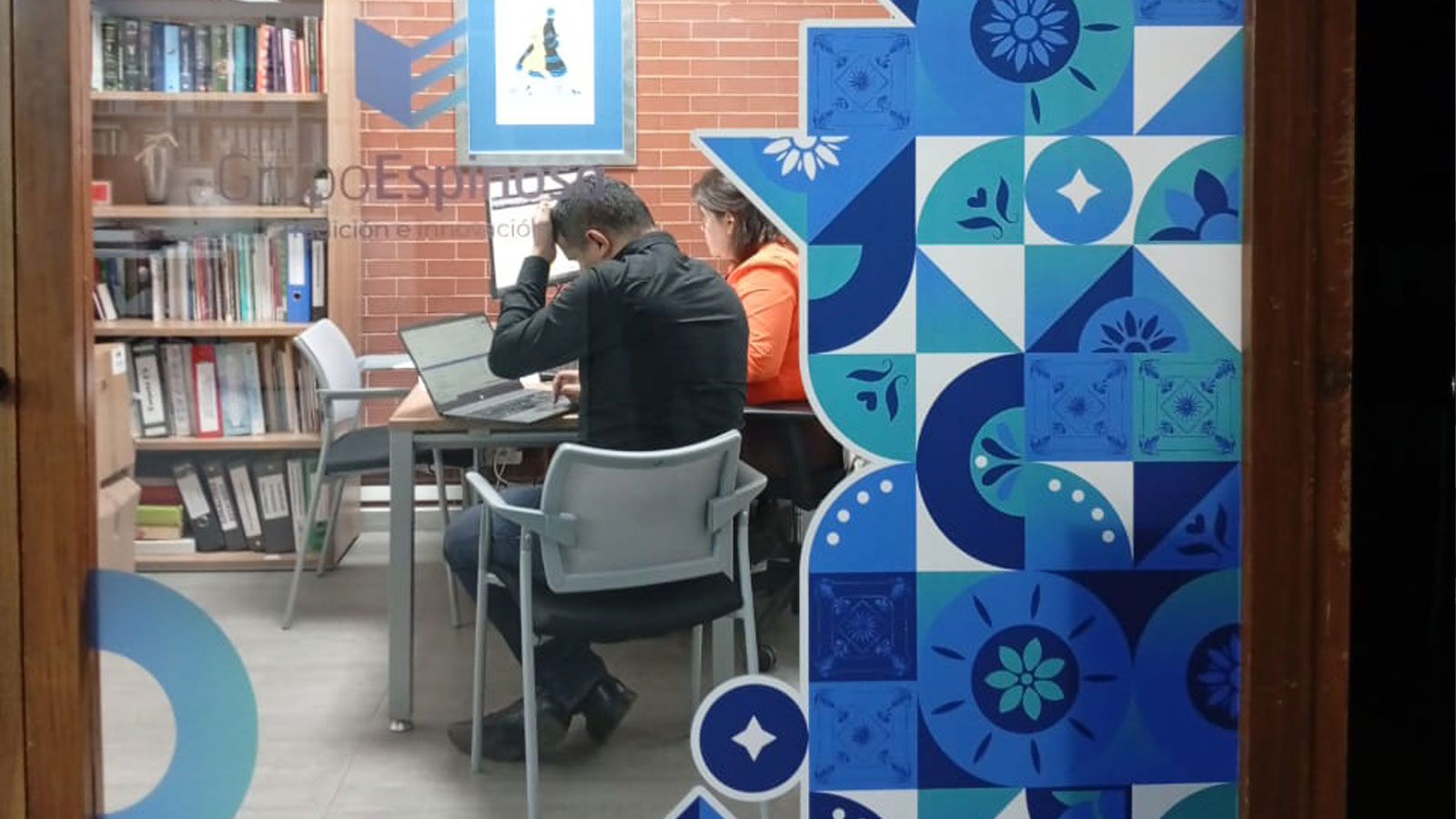 Impresión digital en vinil decorativo para oficina